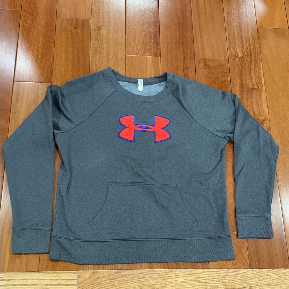 Under Armour Women’s Charcoal‎ Sweatshirt with Red Emblem Size XL